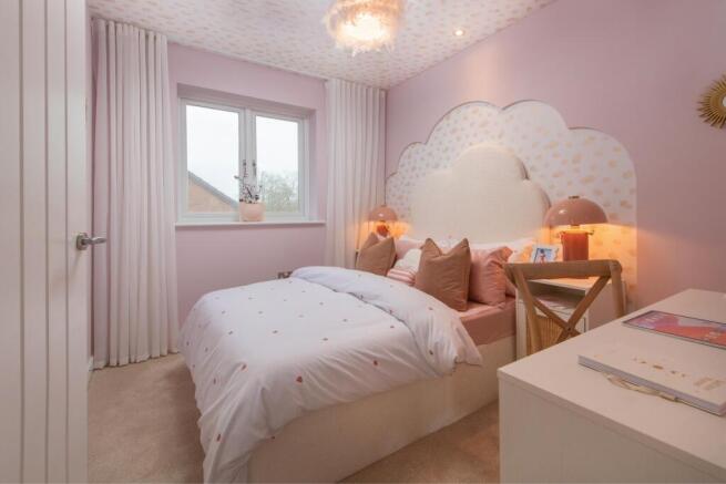 4 bed Detached for sale Image 11
