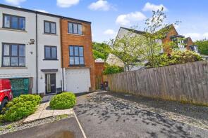 30, Summering Close, Okehampton EX20 1FY