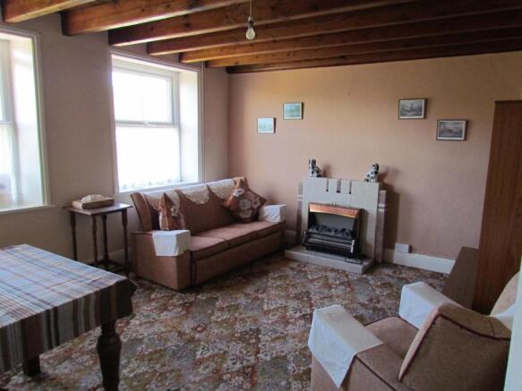 SITTING ROOM