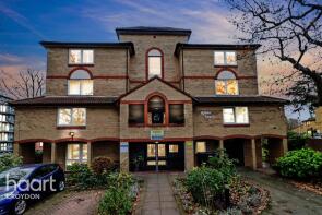21, 1 Alden Court, Fairfield Path, Croydon CR0 5QN