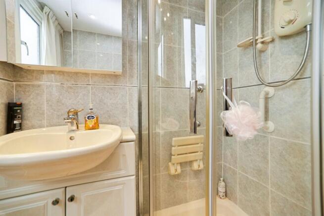 3 bed Semi-Detached for sale Image 8