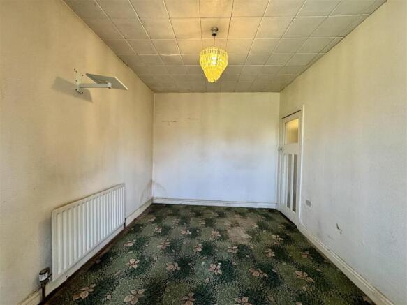 3 bed Semi-Detached for sale Image 12