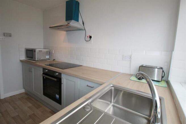 Kitchen 1.JPG
