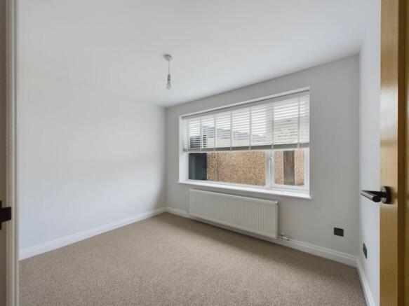 2 bed Bungalow to rent Image 8