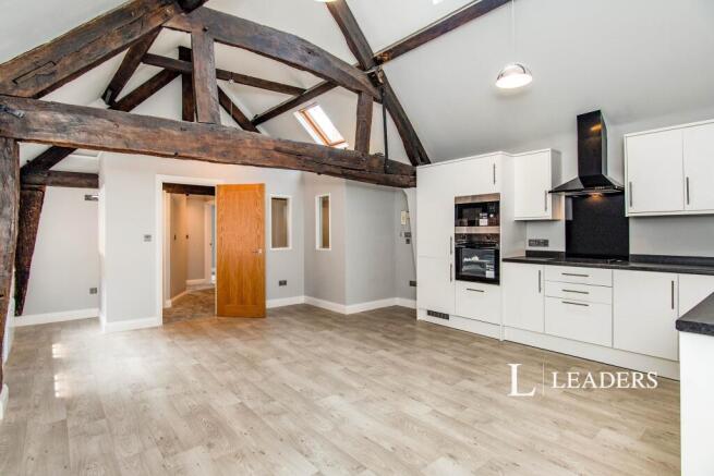 Kitchen Lounge