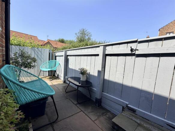 2 bed End of Terrace for sale Image 9