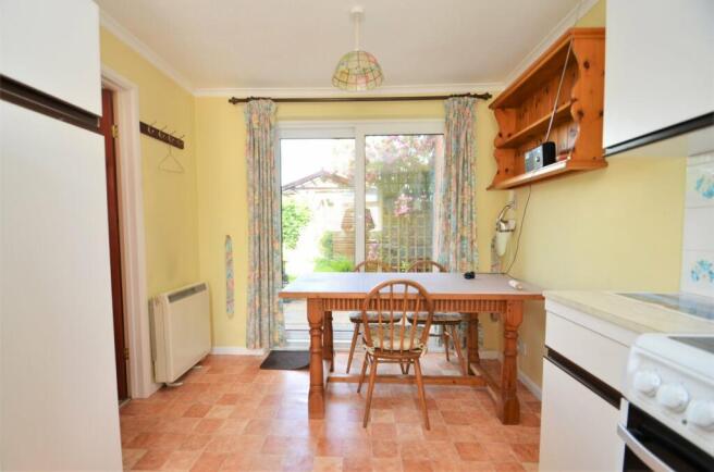 Kitchen/Dining Area