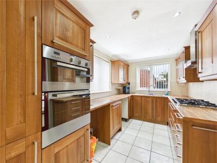 Ipswich Road, Colchester, CO4
