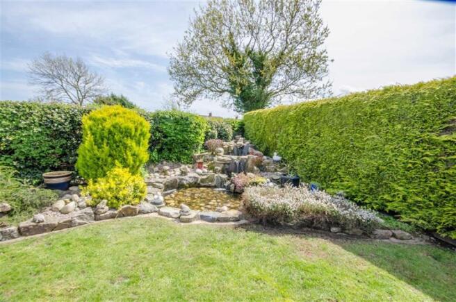 WATER FEATURE