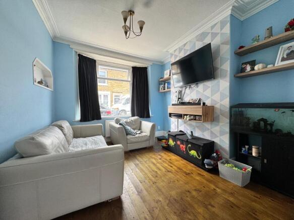 3 bed Terraced for sale Image 4