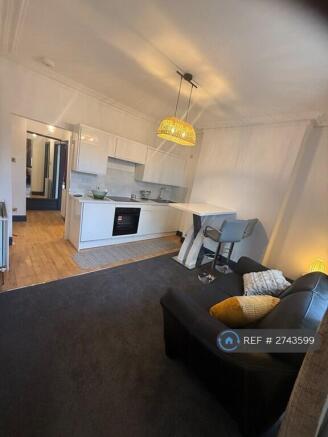 Lounge / Kitchen