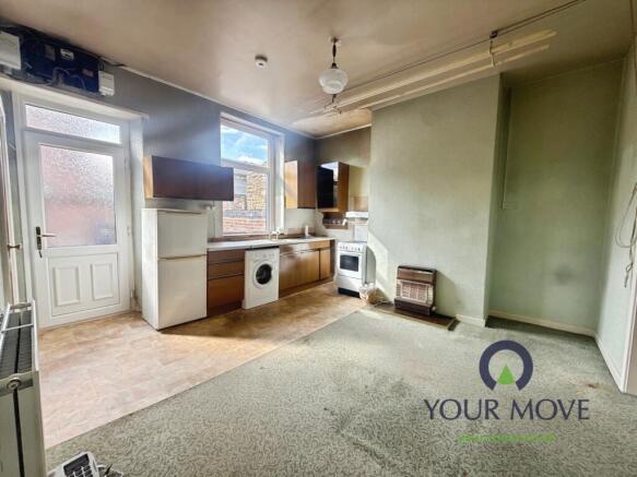 4 bed Terraced for sale Image 5