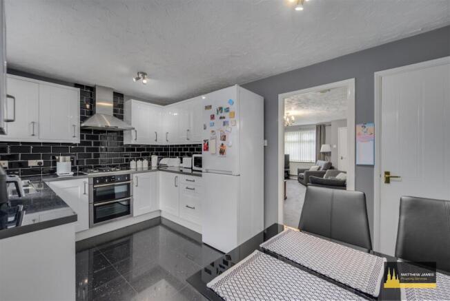 Kitchen / Diner