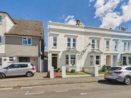 68, Bedford Road, Horsham RH13 5BH