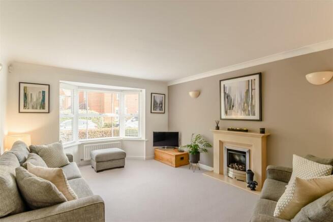 8519257-interior07.jpg