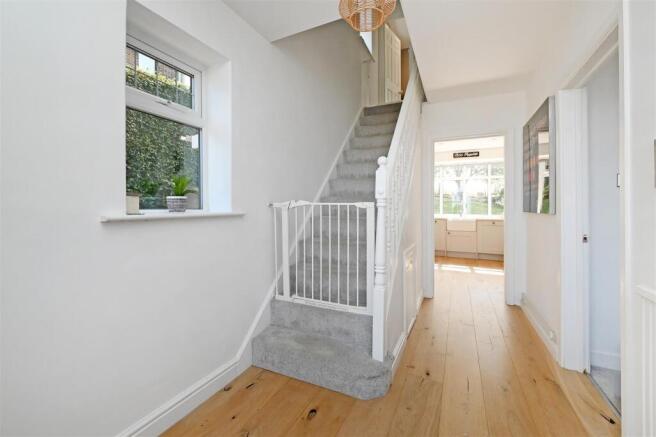 3 bed Semi-Detached for sale Image 5