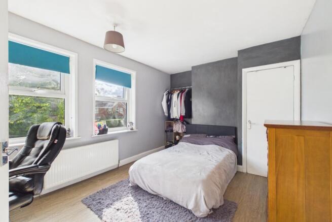 4 bed Terraced for sale Image 12