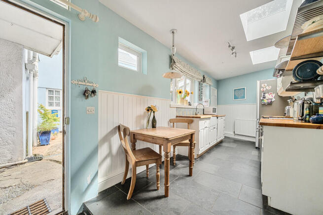 Kitchen (3)