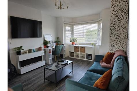 Warwick Road, Birmingham, B11