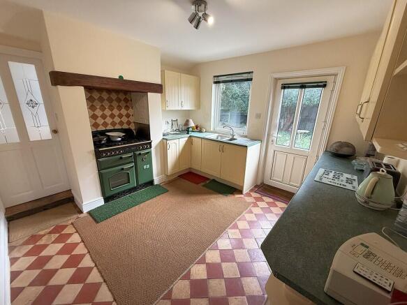 KITCHEN 1