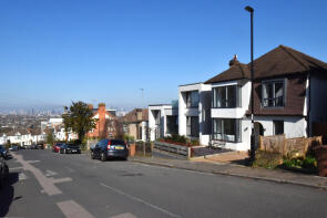 55, Canonbie Road, London SE23 3AQ