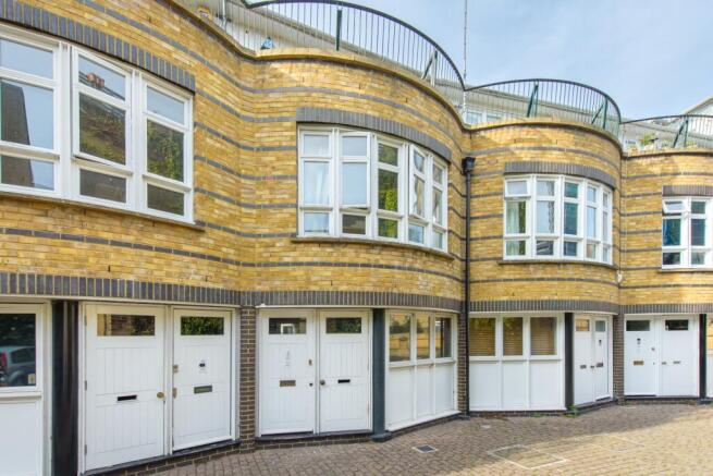 5 Rosemary Street N1-1