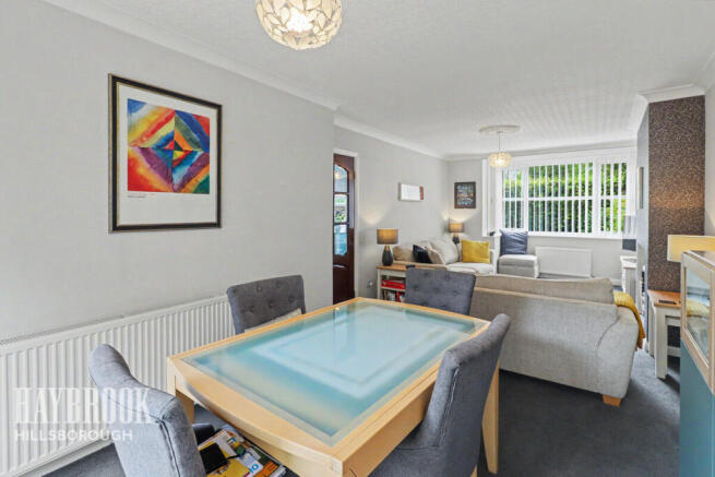 3 bed Semi-Detached for sale Image 6