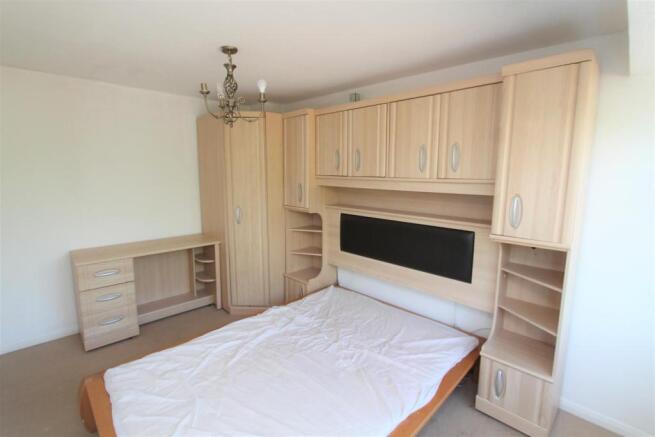 Master Bedroom.jpg