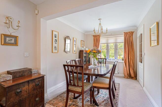 Beceshore Close, Moreton-in-Marsh, Gloucestershire. GL56 9NB photo 4