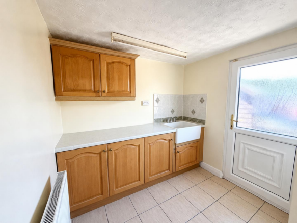 3 bed Detached Bungalow for sale Image 6