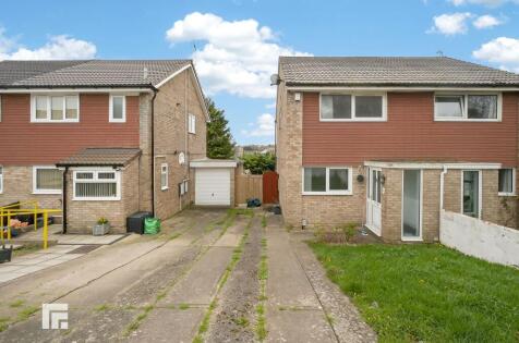 Newgale Close, Barry, CF62