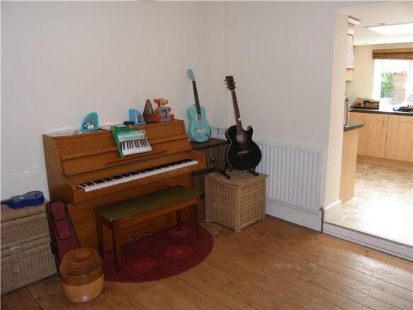 Photo 7