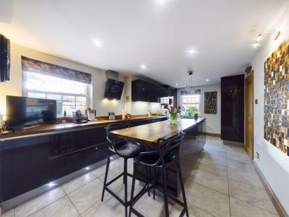 Breakfast Kitchen