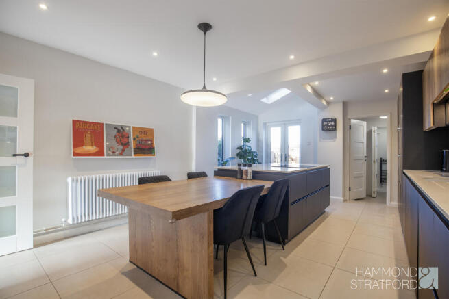 Kitchen/Breakfast Room