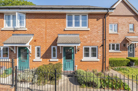Bellingham Place, Haywards Heath, RH16