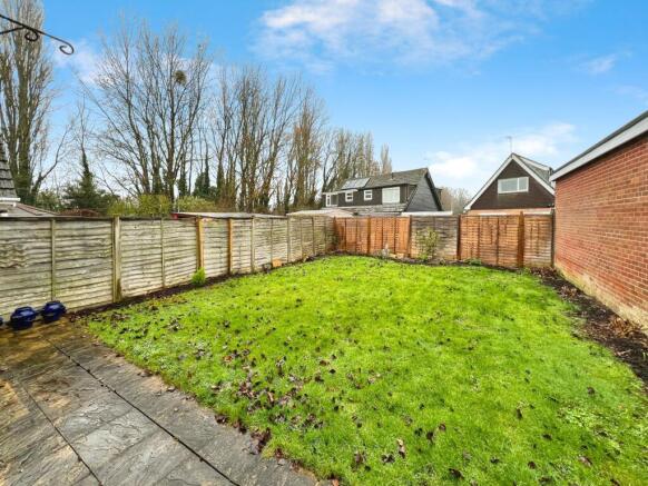 Chestnut Close, Bottesford, NG13 photo 3
