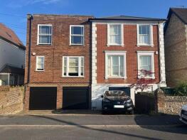 13, Arundel Road, Dorking RH4 3HY