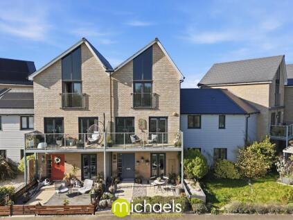 Quayside Parade, Rowhedge, Colchester, CO5