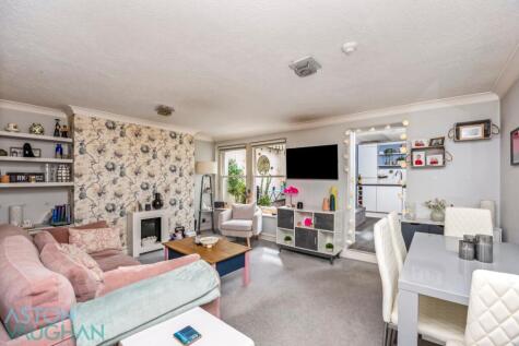 Lansdowne Street, Hove, East Sussex, BN3