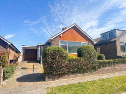 Coombe Vale, Saltdean, BN2 8HN