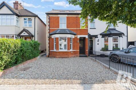 Robin Hood Road, Brentwood, Essex, CM15