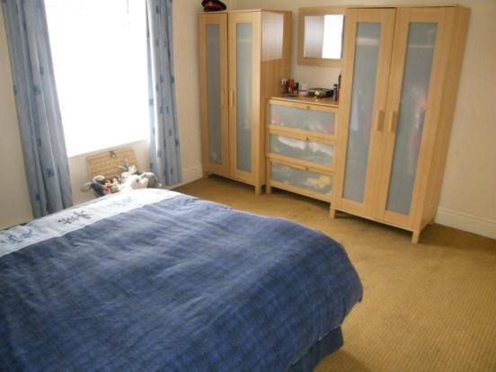 Bedroom One Pic1