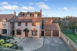 13, Alstonefield, Emerson Valley, Milton Keynes MK4 2HA
