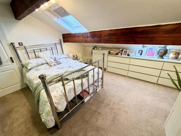 2 bed Terraced for sale Image 9