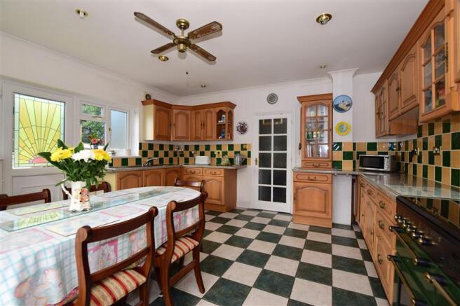 Kitchen/Breakfast Room