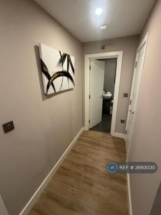 1 bed Flat to rent Image 5