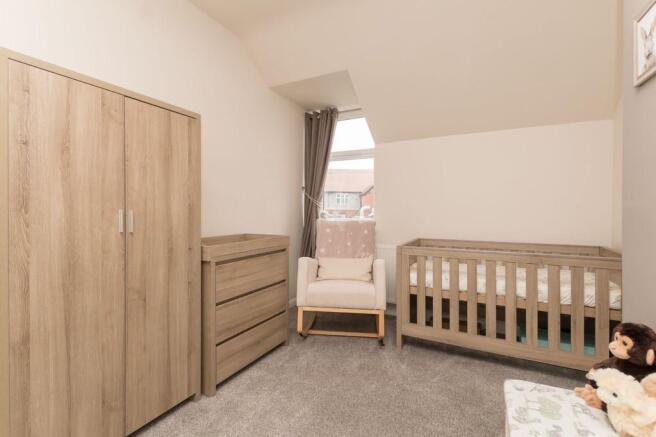 BEDROOM 2