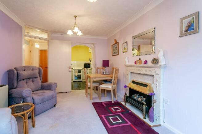 1 bed Apartment for sale Image 4