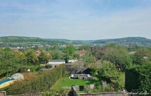 Flat 4, Orchard Lodge, Warminster Road, Bathampton, Bath BA2 6XG