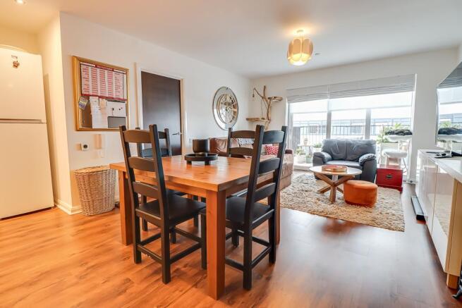 Kitchen/Living Room